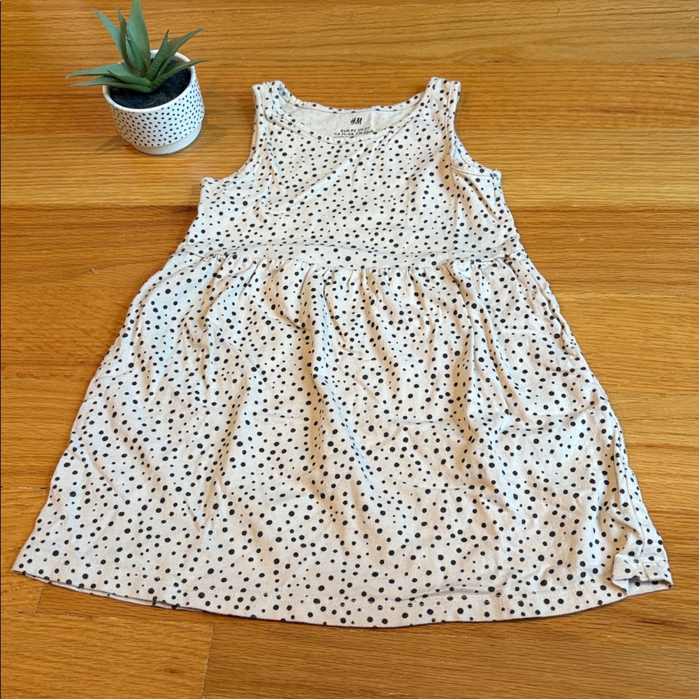 4/$21 2T H&M Cream Dress with Black Dots